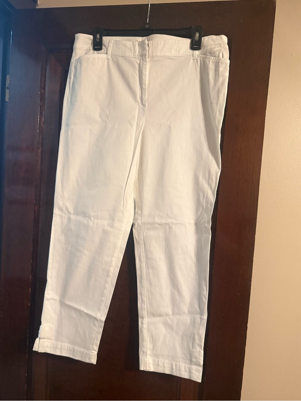 Women’s Talbots Perfect Crop Pants 🤍